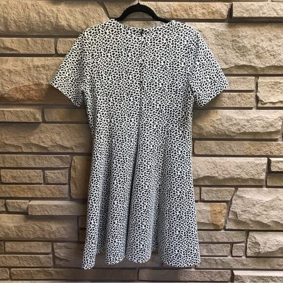 Anthropologie Hutch Textured Fit &  Flare Dress White Black Print Large - Picture 3 of 13